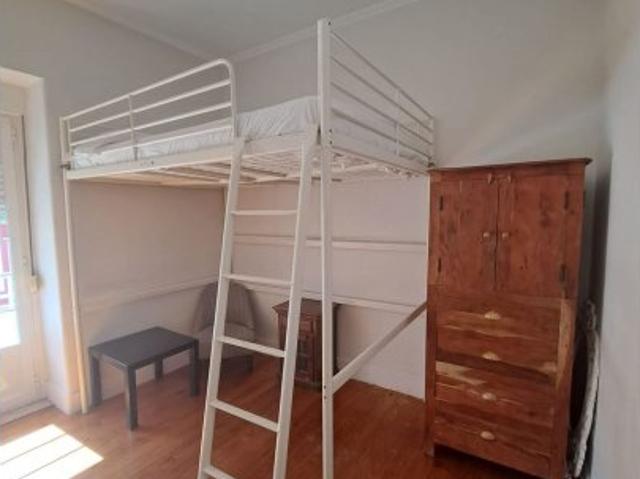 room_shared lisbon
