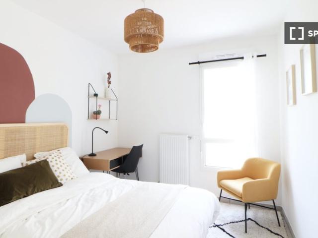 room_shared lyon