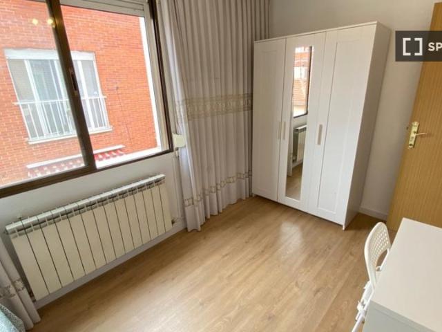 room_shared madrid