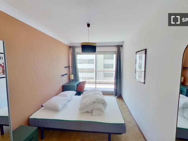 room_shared marseille