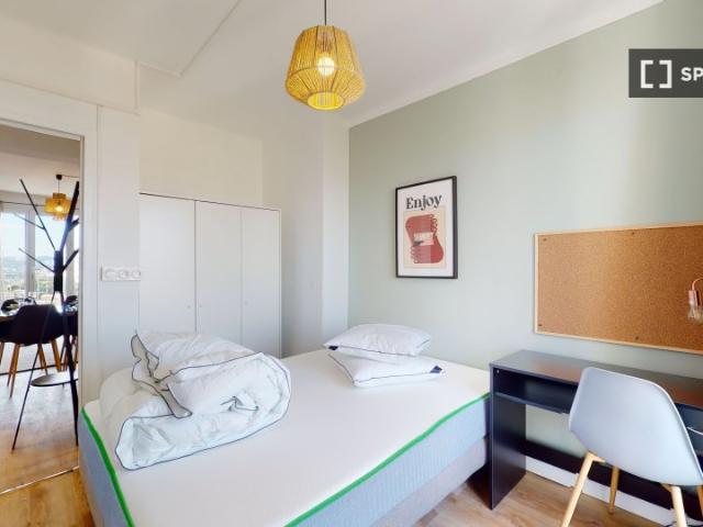 room_shared marseille