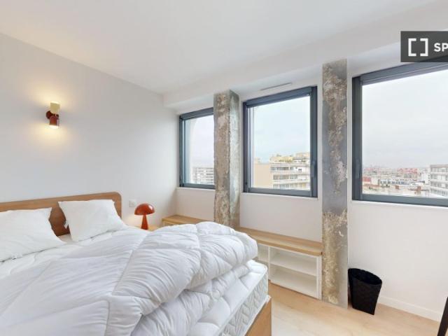 room_shared paris