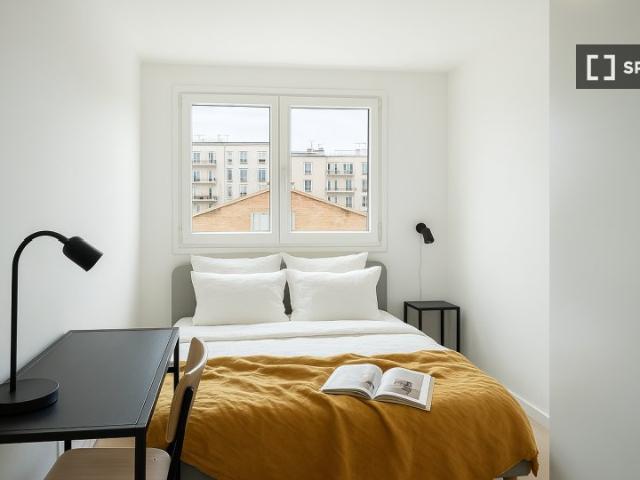 room_shared paris