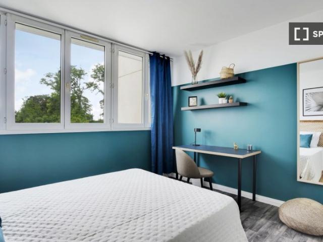 room_shared paris