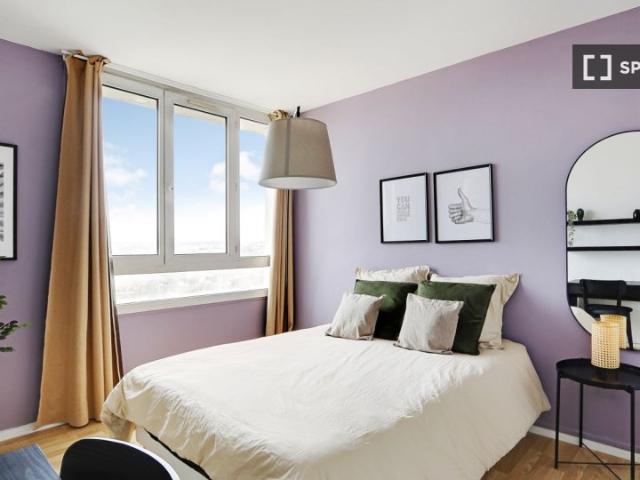 room_shared paris