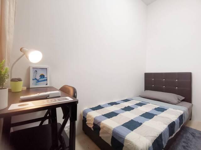 room – The Regalia Blk 2 #19 02, Common Room 3