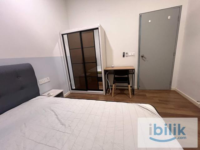 ROOM TO RENT