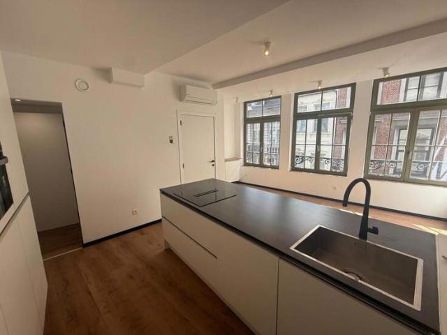 Room to rent: 7000 Mons on Realo