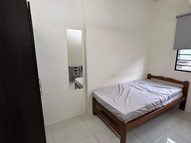 room to rent @ Bandar sierra 16