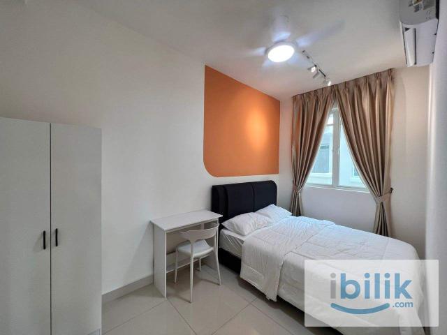 Room to rent in Damansara Damai/ Sungai Buloh
