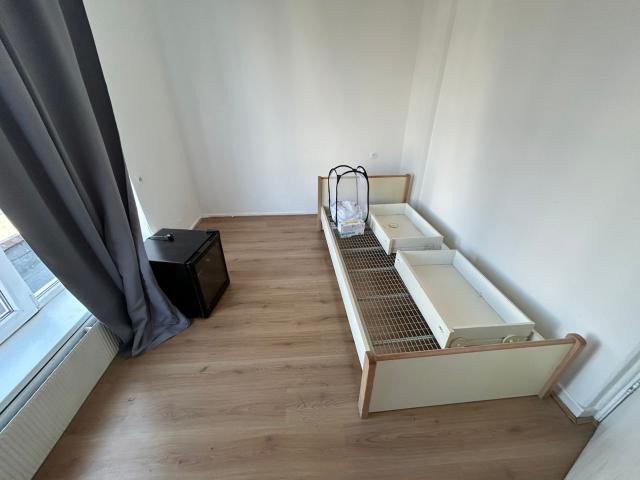 Room very close to city centre