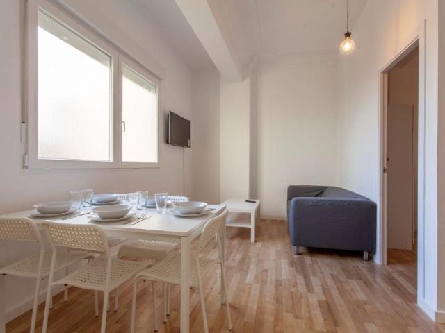 Room with double bed in Actor Llorens Street