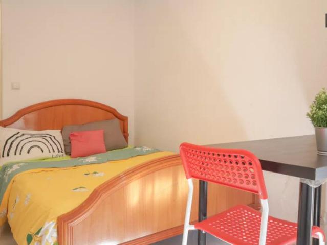 Room with private bathroom in a shared apartment
