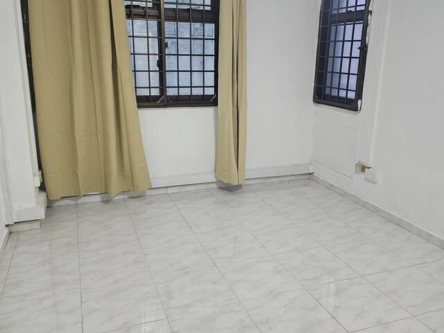 room Woodlands