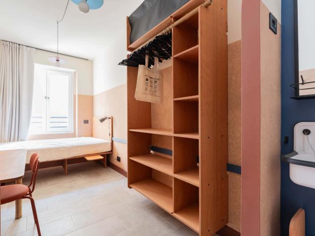 Room 15