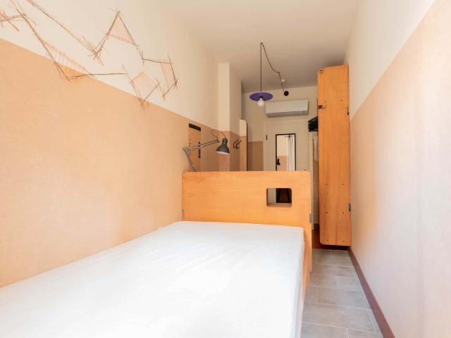 Room 19