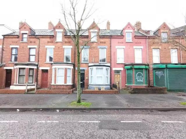 Room 1 To Let, 17b Rugby Avenue