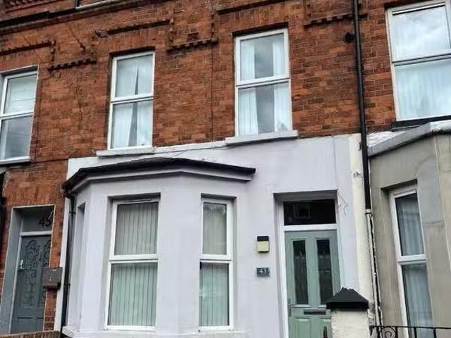 Room 3, Candahar Street