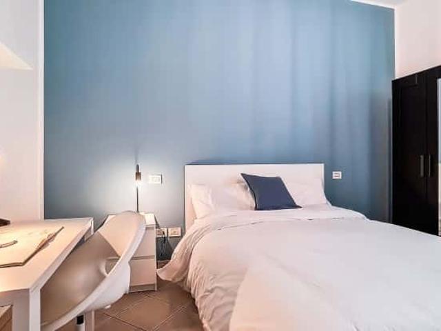 ROOM 42