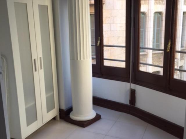 ROOM 4 double bed close to Facultat de Filosofia Universitat Ramon Llull