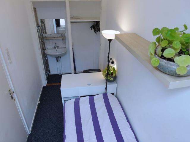 Room 75 1, Rotterdam Kralingen