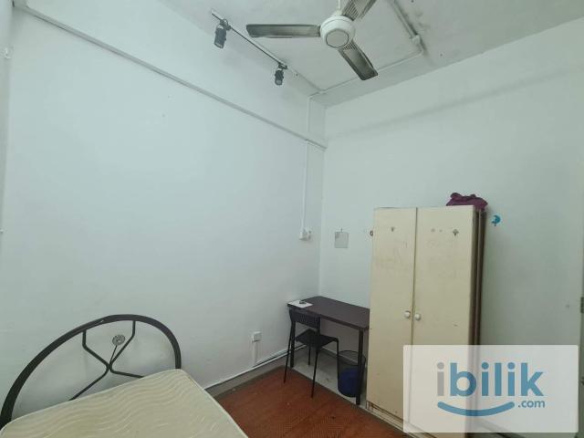 Room+Car Park