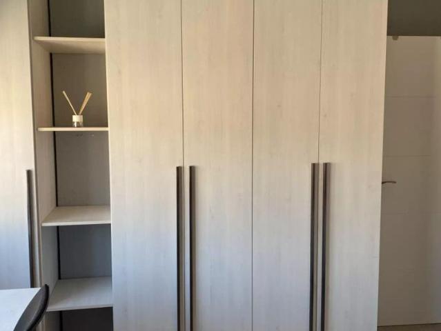 Rooms for rent in 4 bedroom apartment in Centro