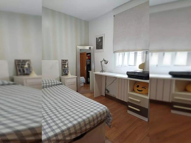 Rooms for rent in 5 bedroom apartment in Pobles Del Sud