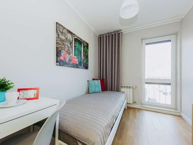 Rooms for rent in 7 bedroom apartment in Ursynów Północny