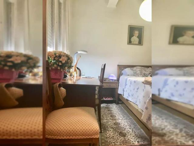 Rooms for rent in 3 bedroom apartment in Ensanche/Zabalgunea