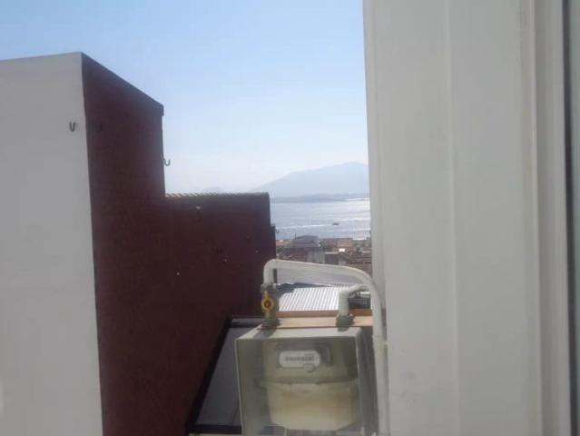 Rooms for rent in 3 bedroom apartment in Puertochico