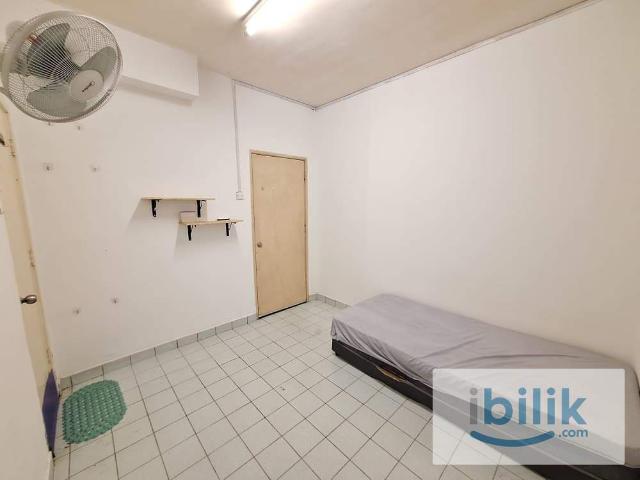 ROOMS FOR RENT – MULTIPLE LOCATIONS AVAILABLE!