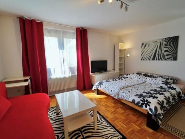 Rooms in villa COHOUSING close to public transport