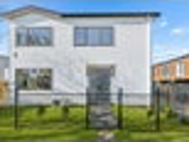 Road Frontage Standalone, New & Built to Impress