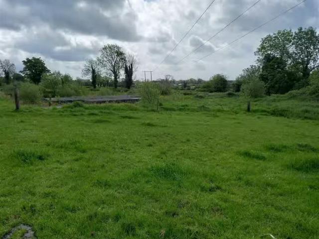 Road, Rhode, Offaly