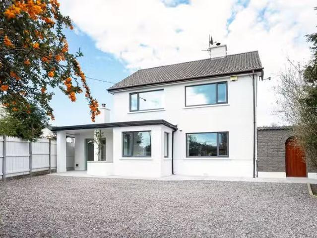 Roadstone House, Millstreet Road, Macroom, Co. Cork, P12P223 i.