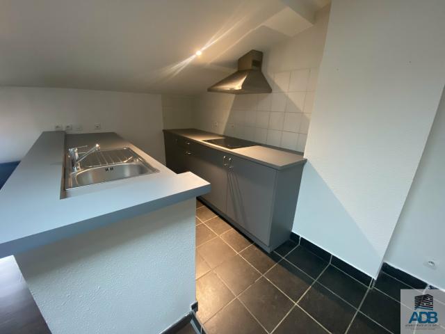 Roanne, 12 Rue Charbillot
