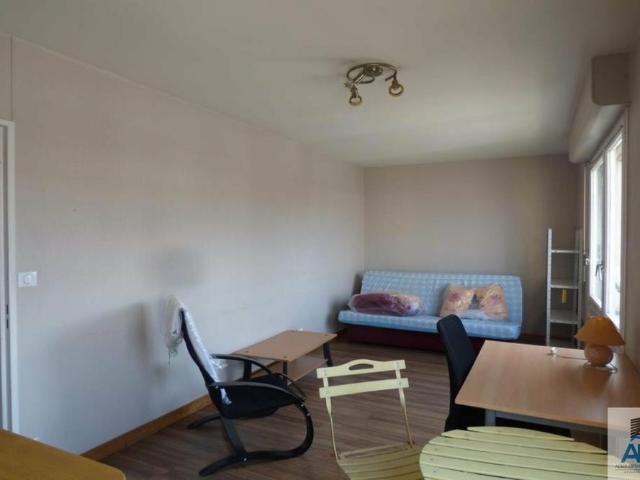 Roanne, 1 Rue de Sully