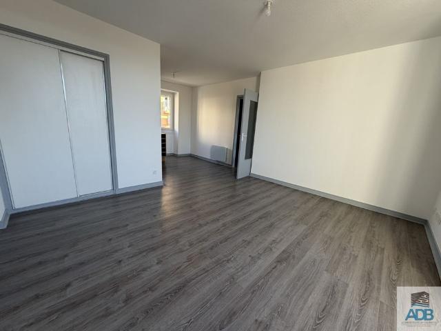 Roanne, 27 Rue Saint Alban