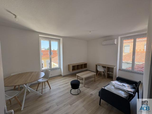 Roanne, 27 Rue Saint Alban