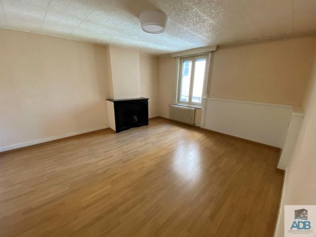Roanne, 30 Rue Alsace Lorraine