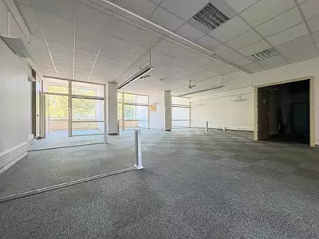 Roanne 42300 Achat / Vente divers 12 pièces