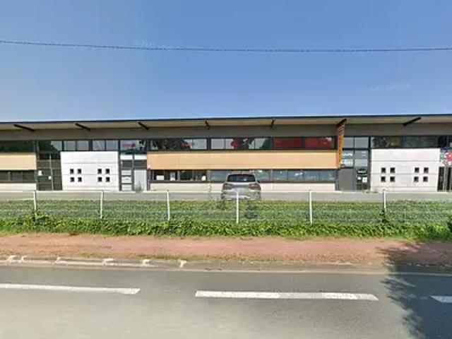 Roanne 42300 Achat / Vente divers 7 pièces parking