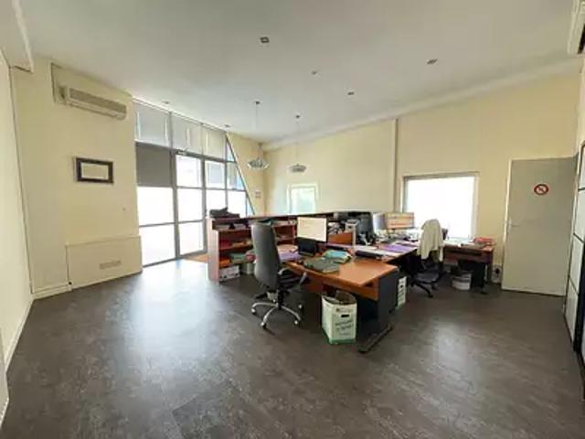 Roanne 42300 Achat / Vente divers 8 pièces parking