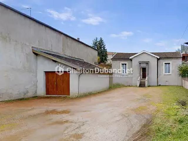 Roanne 42300 Achat / Vente maison 3 pièces t3 au dernier étage cave