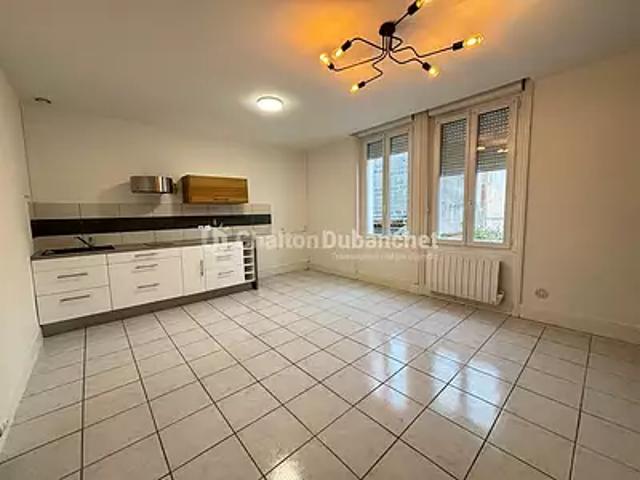 Roanne 42300 Location appartement 2 pièces t2 cave