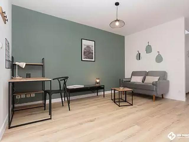Roanne 42300 Location appartement 2 pièces t2 au dernier étage cave
