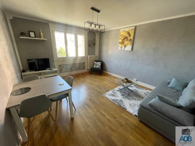 Roanne, 61 Rue Auguste Micon