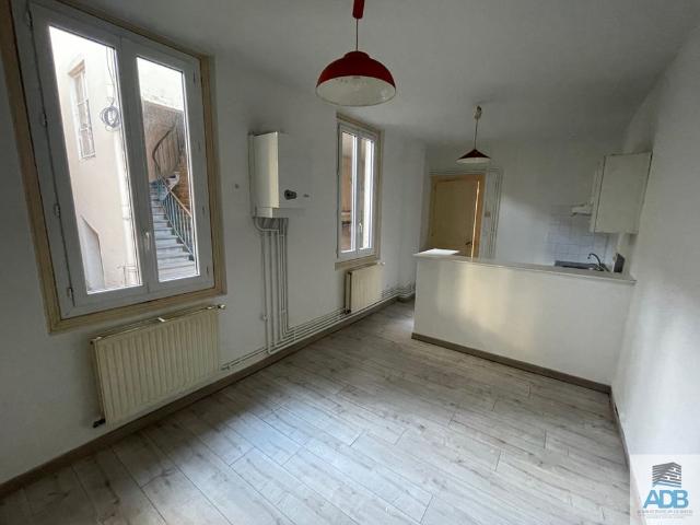 Roanne, 6 Rue Elisée Reclus