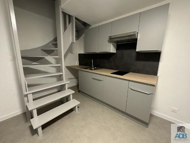 Roanne, 97 Rue Hoche